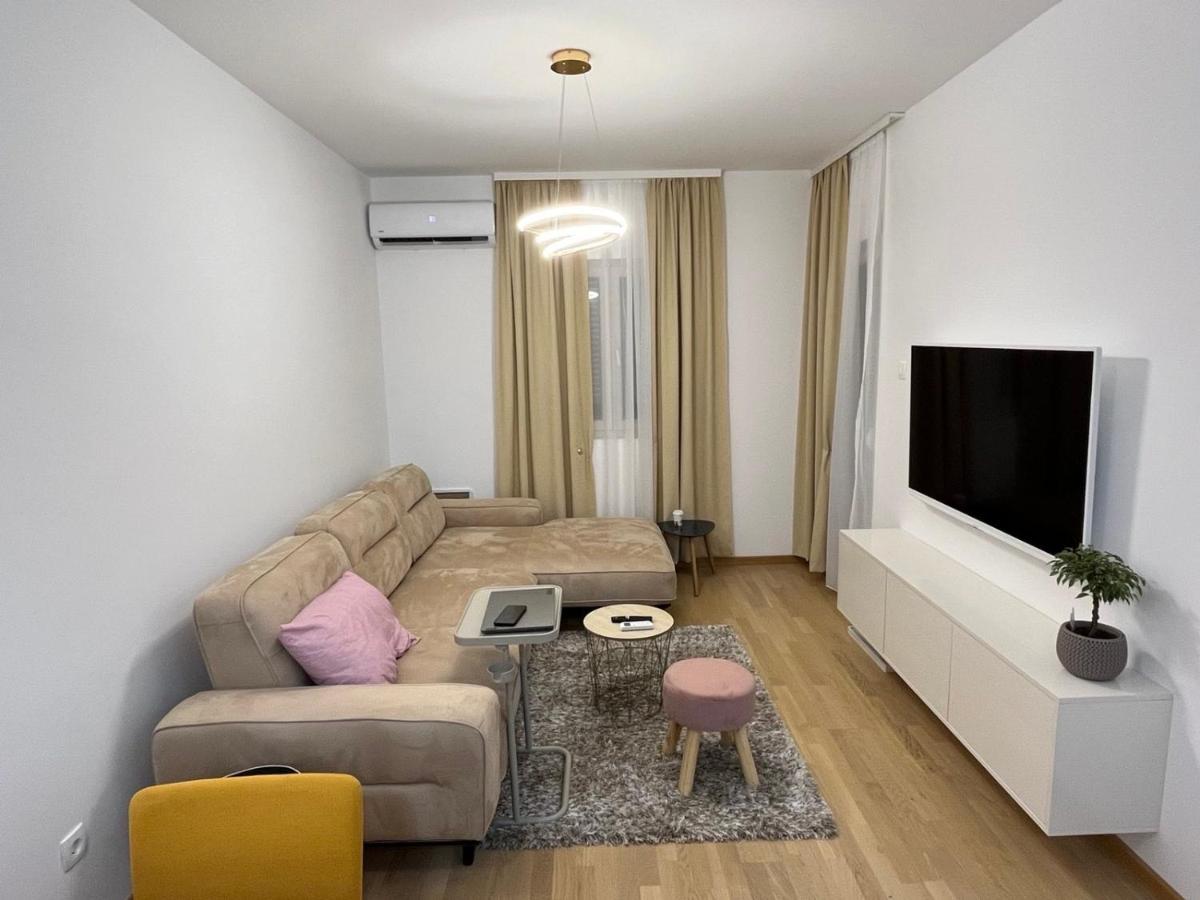 Flat Mara, Pet Friendly Lejlighed Podgorica Eksteriør billede